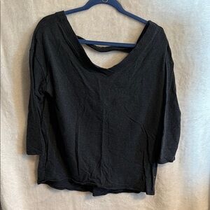 Calia by Carrie Underwood light weight oversized sweat shirt. Size L